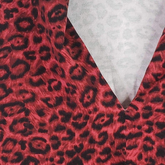 Talbots Tunic Top Plus Size 2X Womens Long Sleeve Blouse Red Printed Popover - Picture 4 of 8